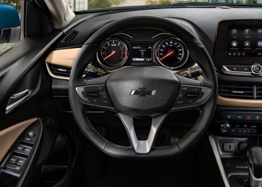 Chevrolet-Onix-interior