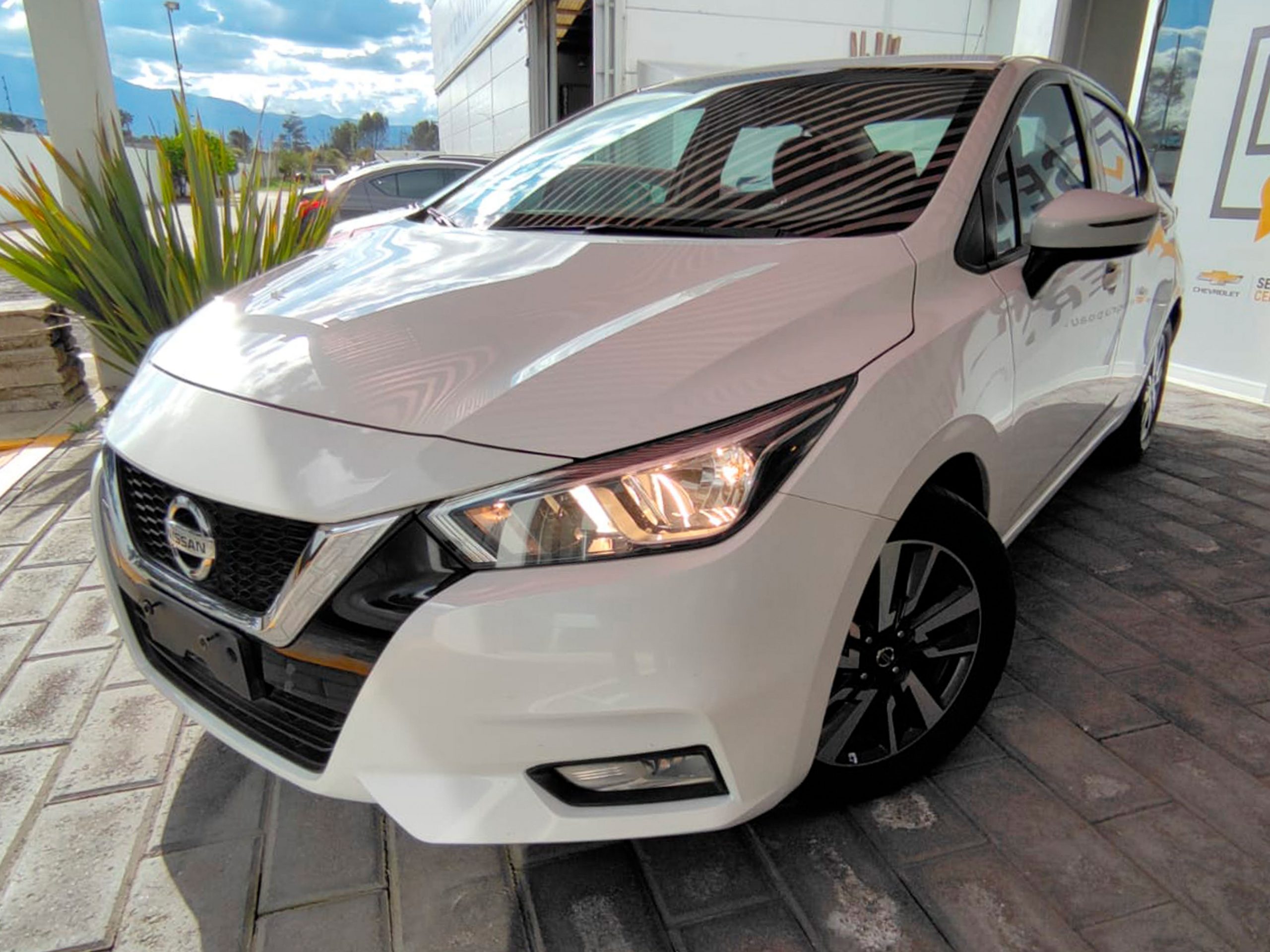 Nissan Versa Advance Color Blanco 2020 At